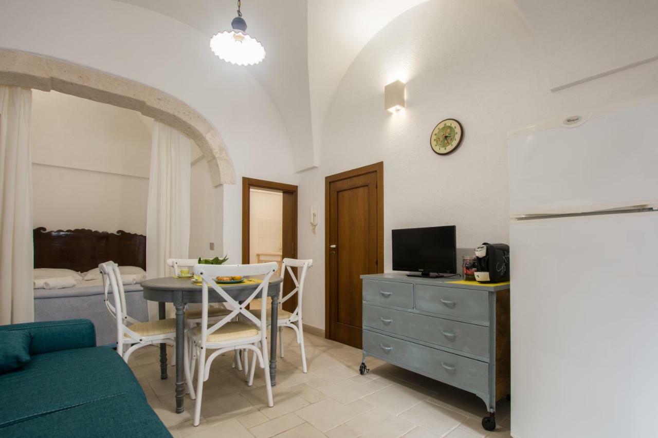 Dimora Zafferano - Guest House Остуни Экстерьер фото